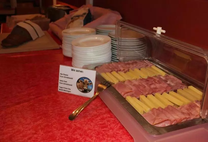 Hotelli Downtown Lodge Hostel - Unique Simple Central