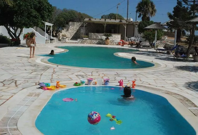 Hotelli Fyrogenis Palace