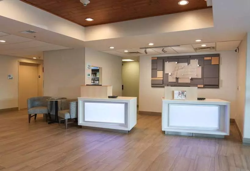 Holiday Inn Express Hotel & Suites Cincinnati Southeast Newport, An Ihg
