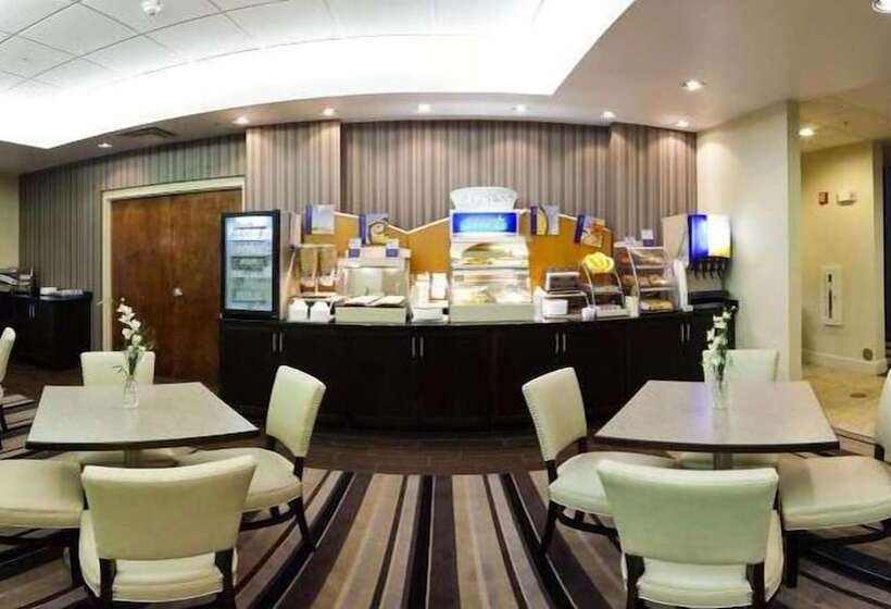 Holiday Inn Express Hotel & Suites Dover, An Ihg