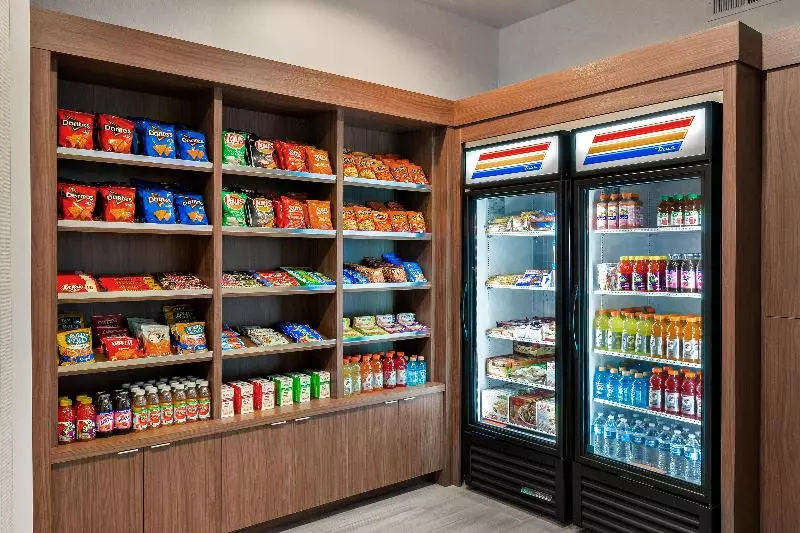 Holiday Inn Express Hotel & Suites Oroville Lake By Ihg