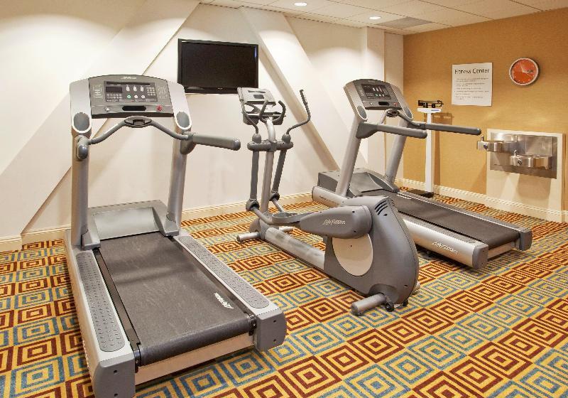 Holiday Inn Express Hotel & Suites Santa Cruz, An Ihg