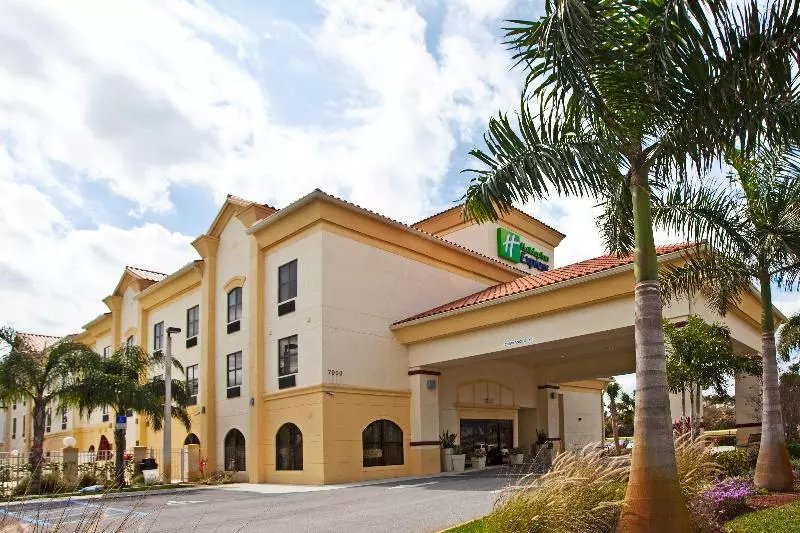 ホテル Holiday Inn Express Stuart By Ihg