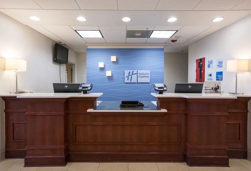 فندق Holiday Inn Express & Suites Vicksburg By Ihg