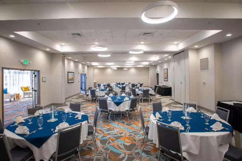 호텔 Holiday Inn Pensacola University Area, An Ihg