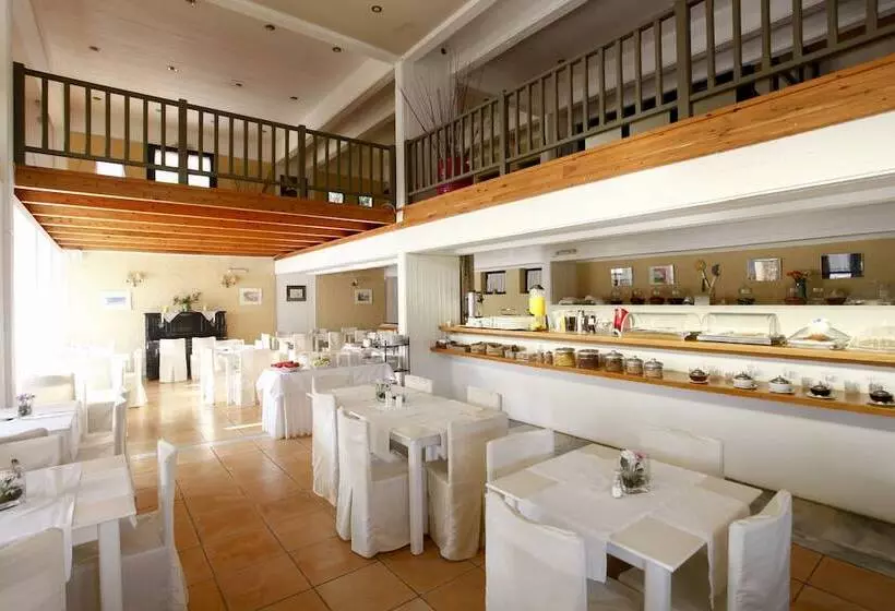 Mare Vista Hotel   Epaminondas