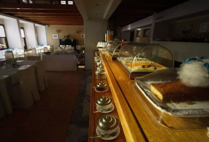 Mare Vista Hotel   Epaminondas