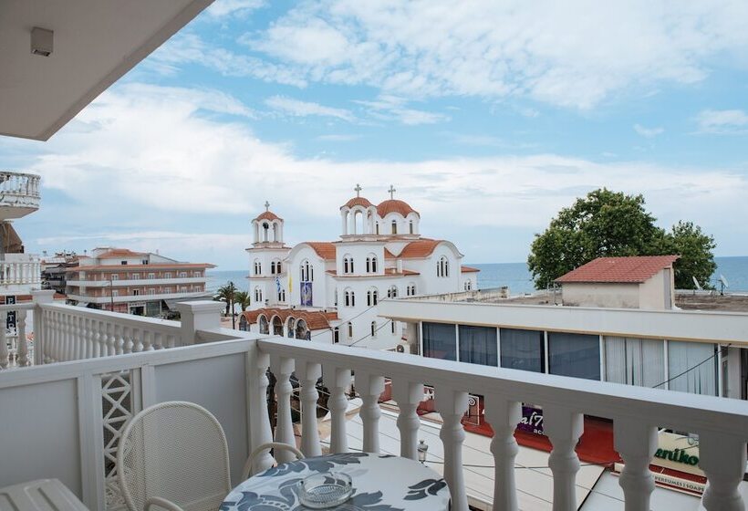 ホテル Regina Mare