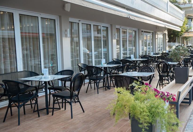 ホテル Regina Mare