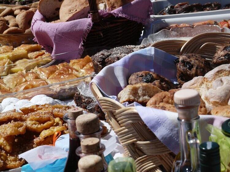 ホテル Roxani Country House Resort