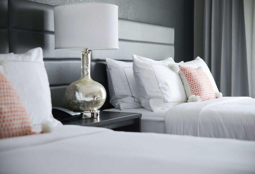 Hotel The Rewind West Des Moines, Tapestry Collection By Hilton