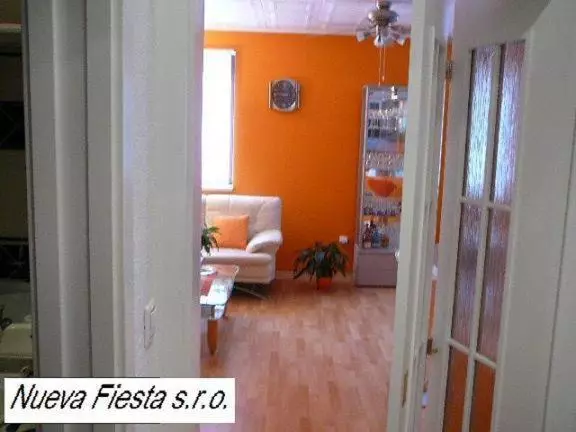 Nueva Fiesta Apartment