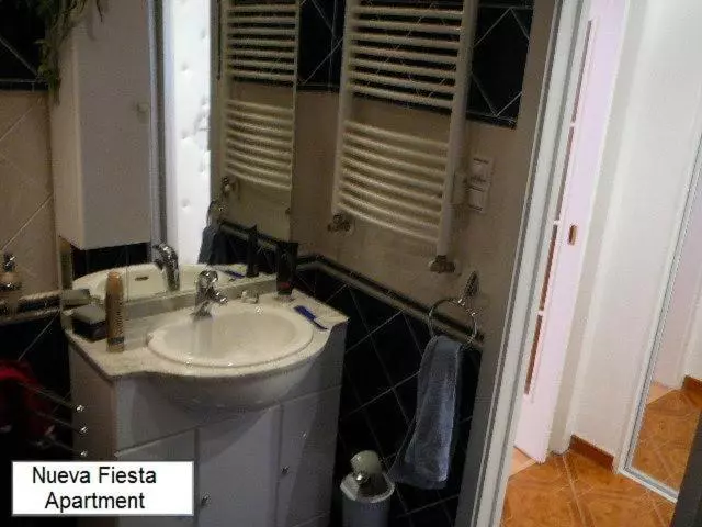 Nueva Fiesta Apartment