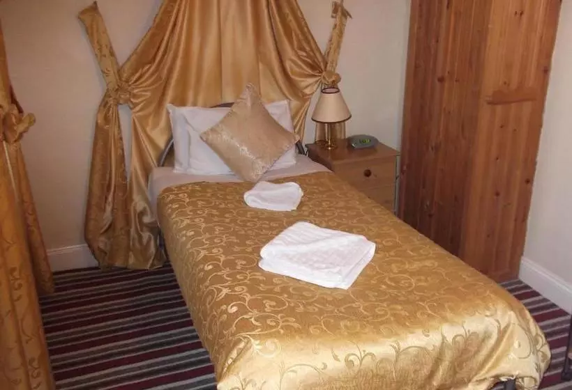 پانسیون Kirkwood House