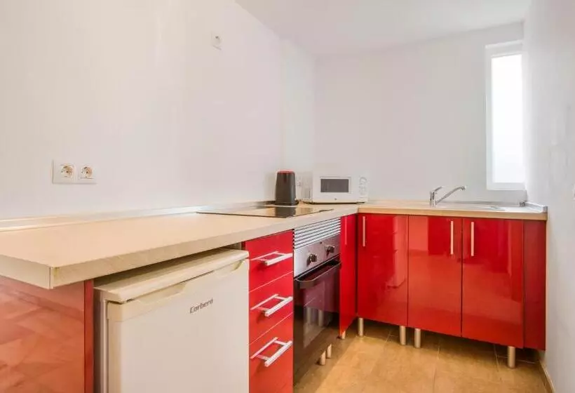 Duquesa Harbour Club Apart