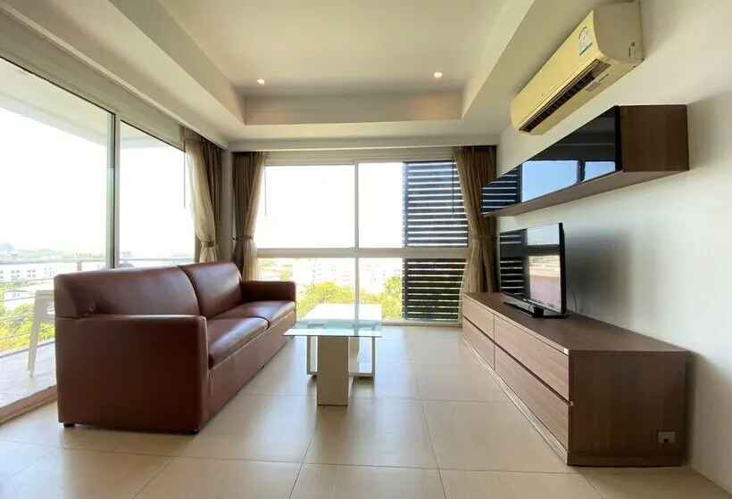 I Am Residence