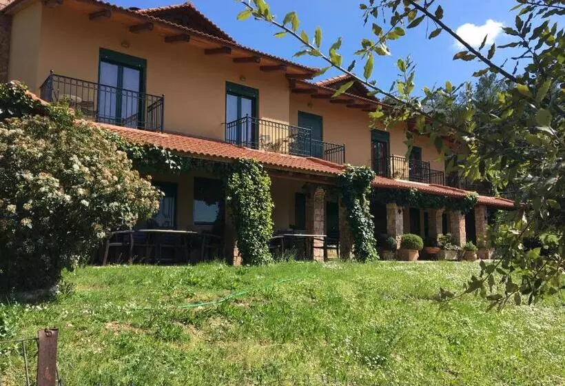فندق Aphrodite's Inn Kalavrita