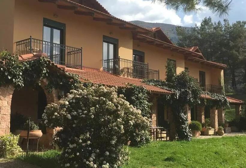 فندق Aphrodite's Inn Kalavrita