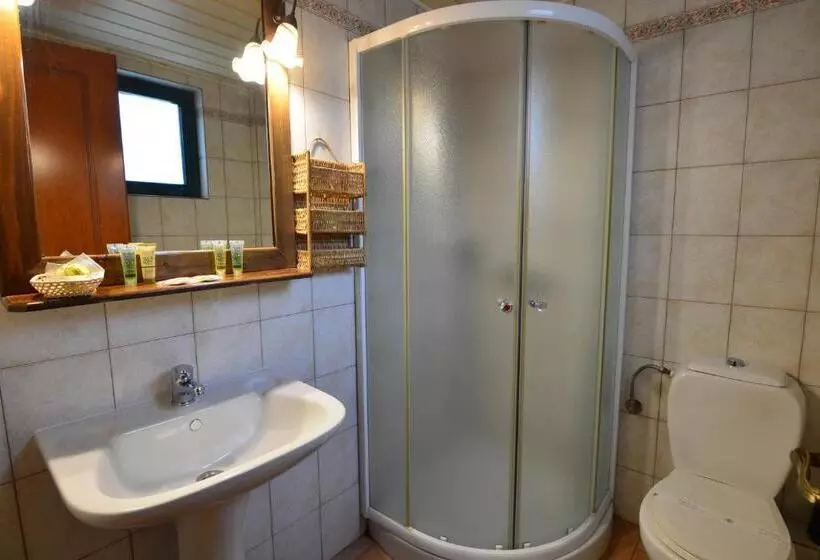 فندق Aphrodite's Inn Kalavrita