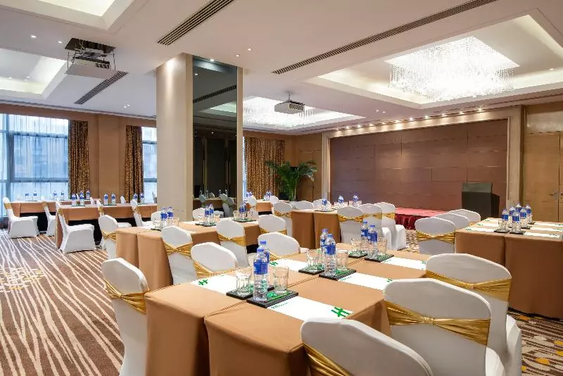 ホテル Holiday Inn Chengdu Oriental Plaza, An Ihg