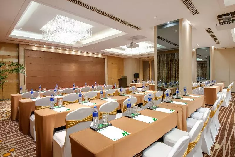 ホテル Holiday Inn Chengdu Oriental Plaza, An Ihg