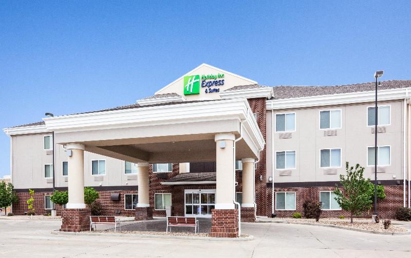 هتل Holiday Inn Express & Suites Dickinson, An Ihg