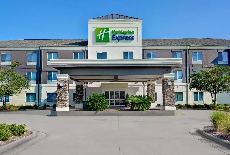 בית מלון כפרי Holiday Inn Express Atmore, An Ihg