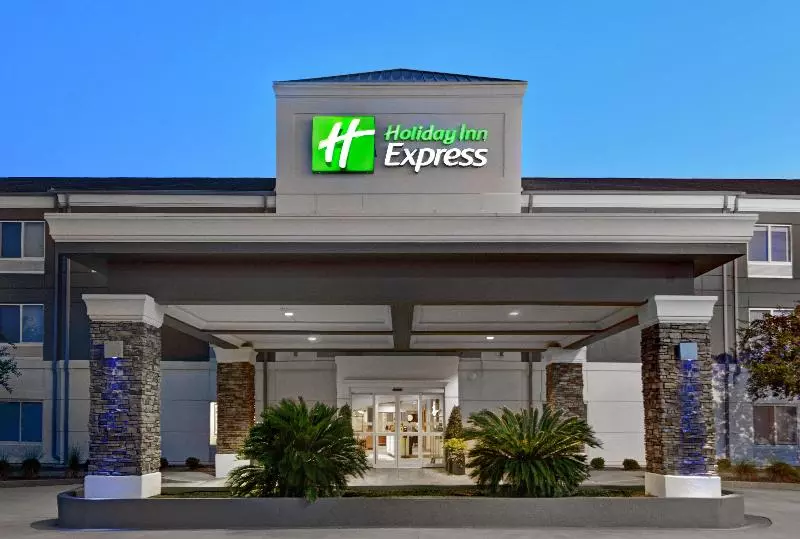 בית מלון כפרי Holiday Inn Express Atmore, An Ihg