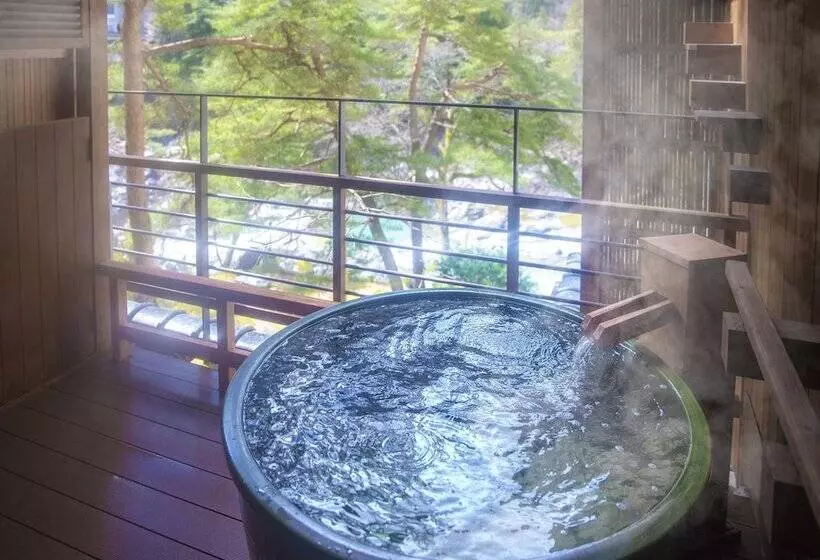 Hotel Kinugawaonsen Hananoyado Matsuya
