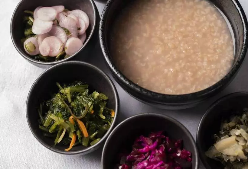 Kyoto Yamashina Hotel Sanraku