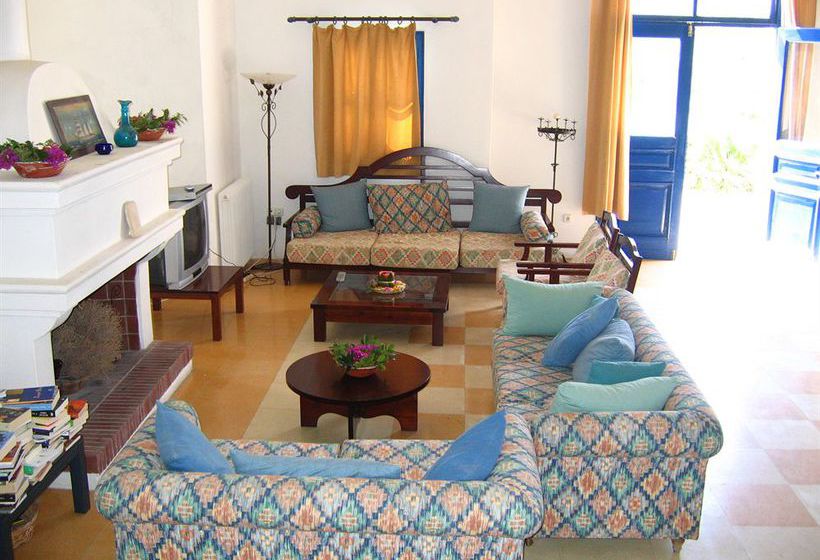 فندق Lefkes Village