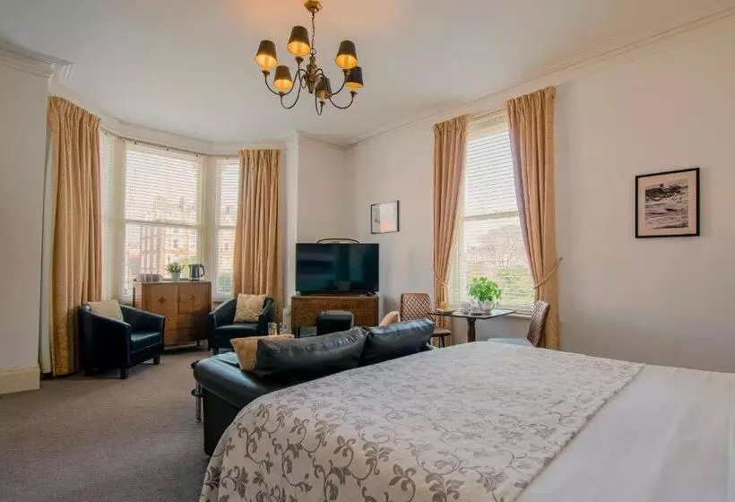 هتل Rowntree Lodge