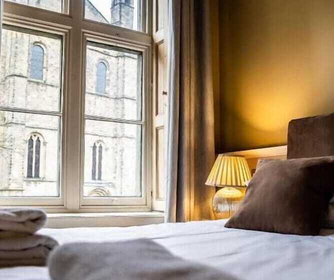 Отель The Old Deanery   Restaurant With Rooms