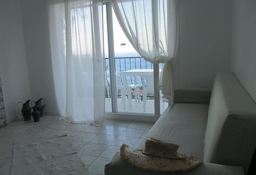 Serena Suites Aparthotel