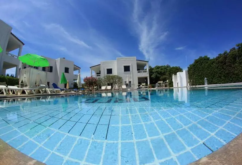 Arco Baleno Apartments