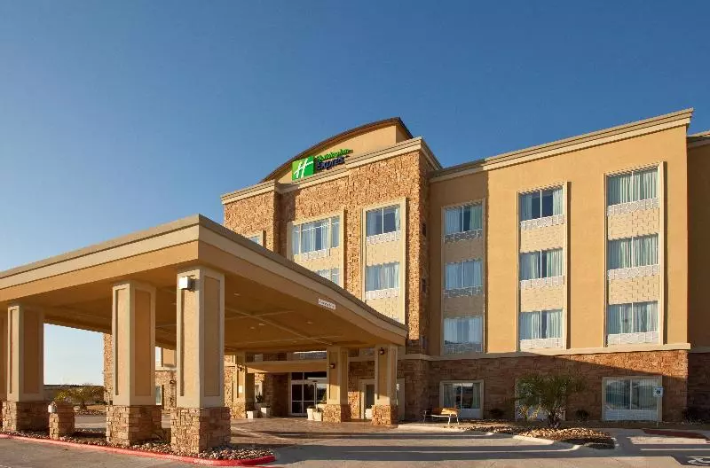 Holiday Inn Express Hotel & Suites Austin South   Buda