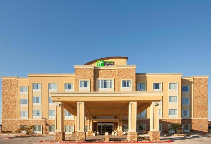 Holiday Inn Express Hotel & Suites Austin South   Buda