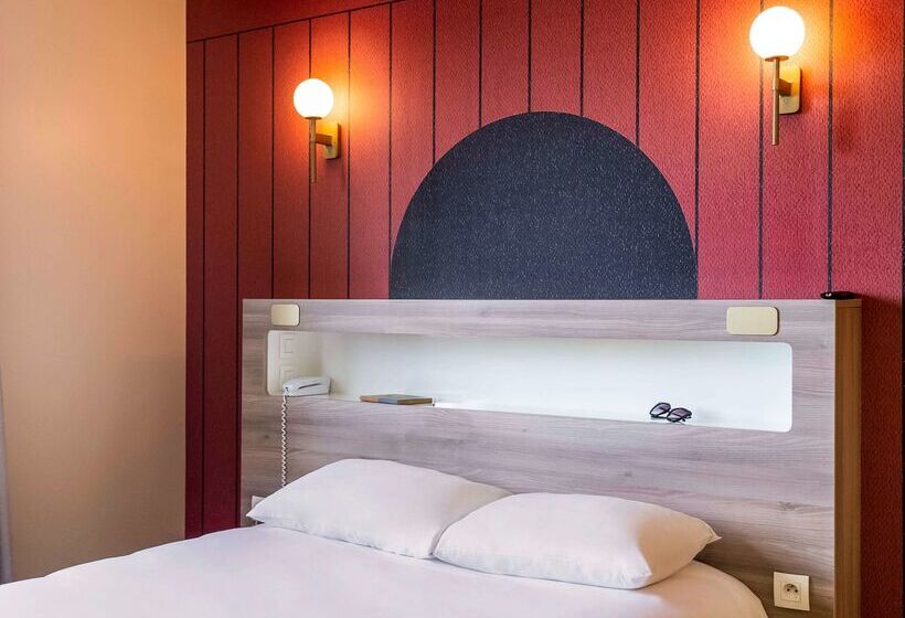 هتل Ibis Styles Versailles Saint Quentin En Yvelines