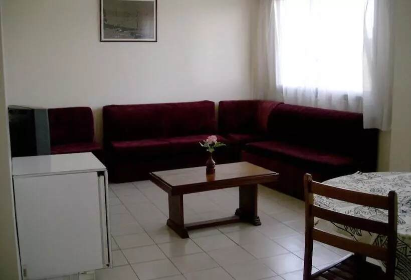 هتل Le Relais Saint Jacques