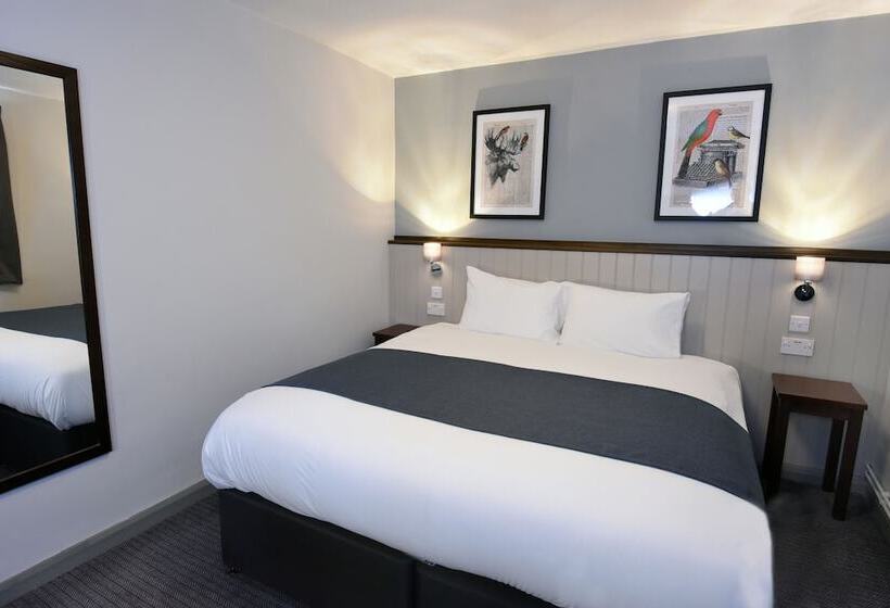 호텔 Oaklands By Greene King Inns