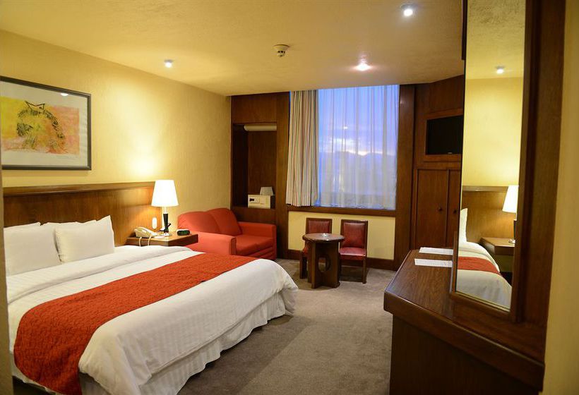 Отель Ramada Via Veneto Mexico City South