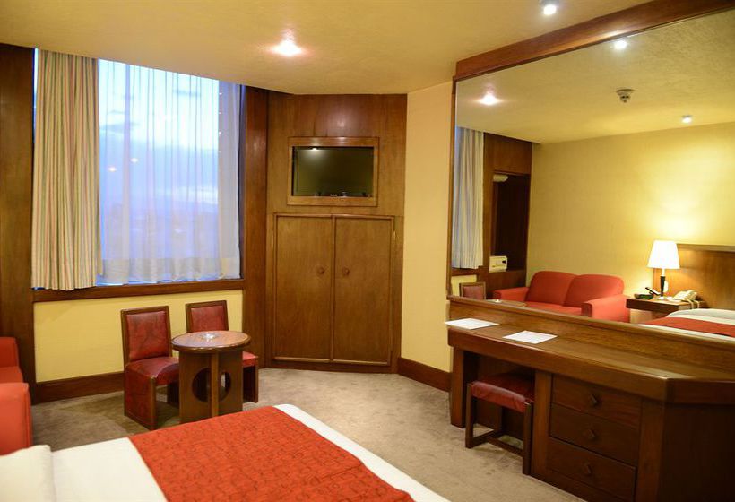 Отель Ramada Via Veneto Mexico City South