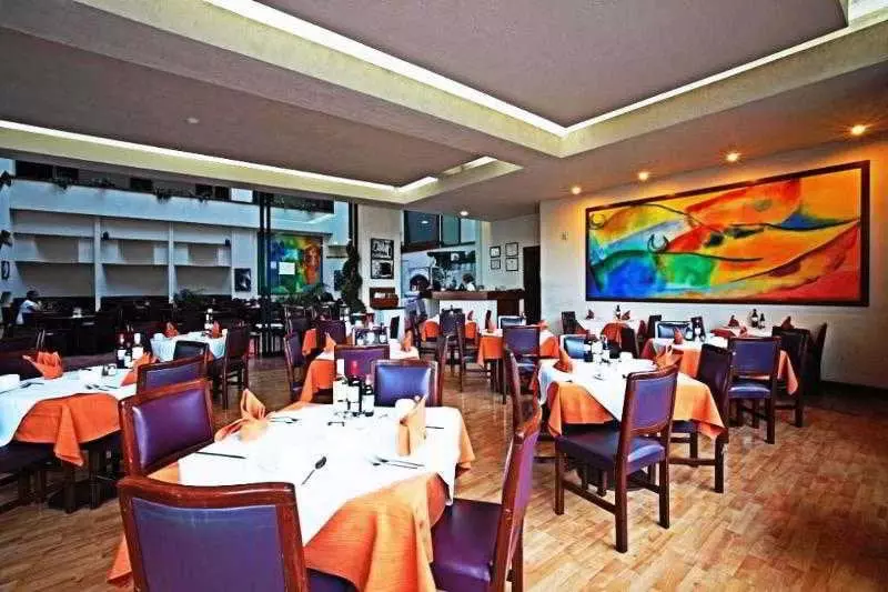 ホテル Ramada Via Veneto Mexico City South