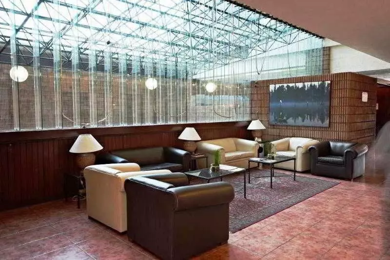 ホテル Ramada Via Veneto Mexico City South