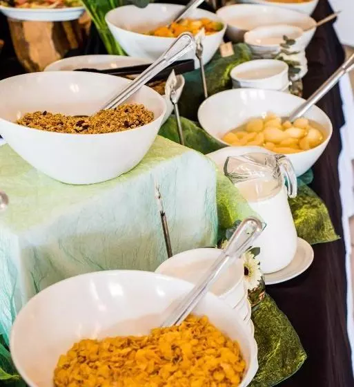 בית מלון כפרי Sierra Square