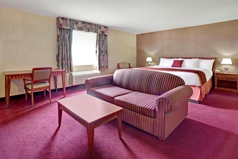 호텔 Super 8 Montreal QC