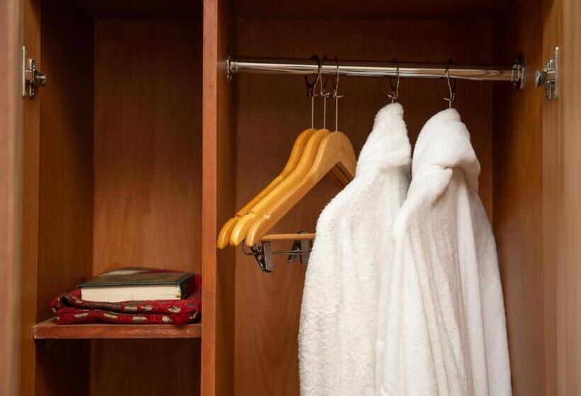 هتل Riyadh Al Deafah