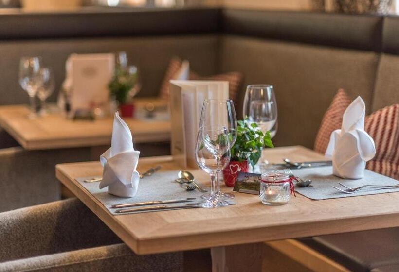 בית מלון כפרי Lindenhof