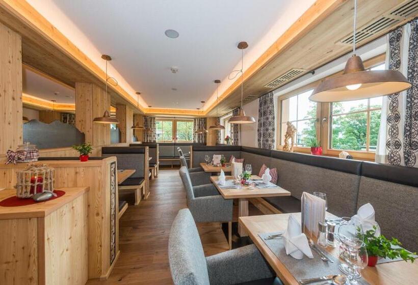 בית מלון כפרי Lindenhof