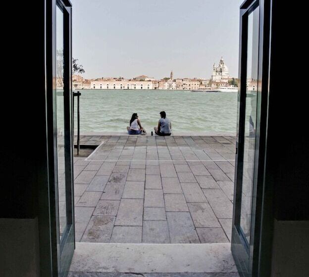 הוסטל Generator Venice